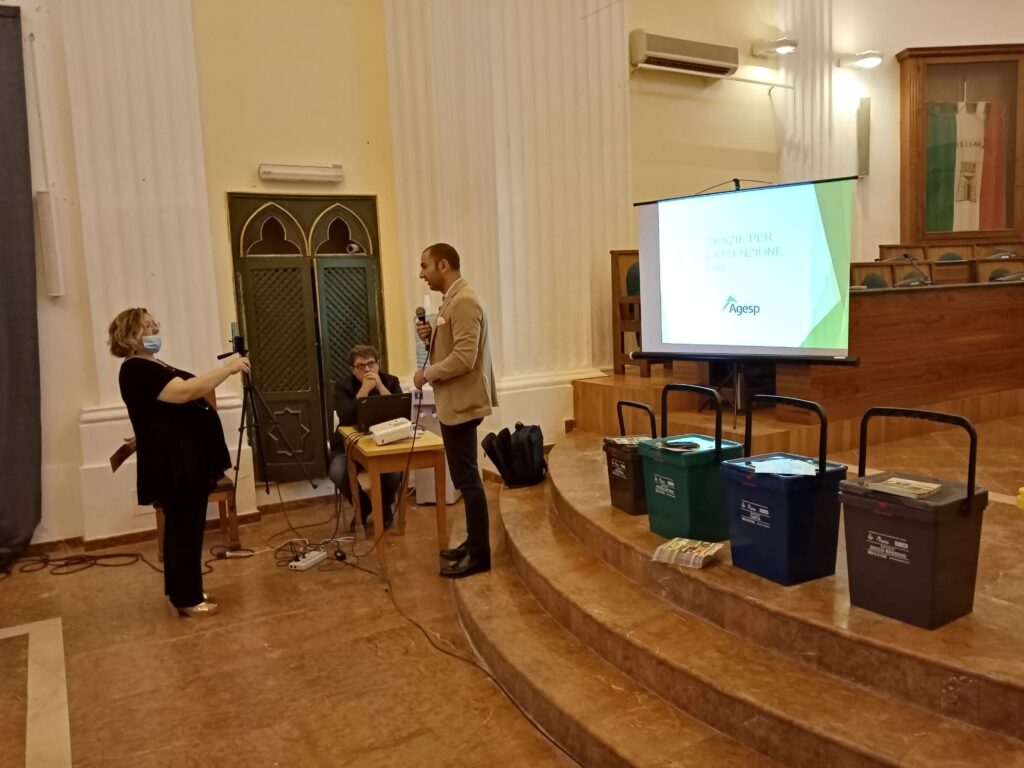 Nuovo servizio di raccolta dei rifiuti: Agesp incontra le utenze presso l’Aula Consiliare